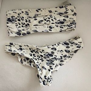 Boys and Arrows strapless ruched bottoms. Great condition